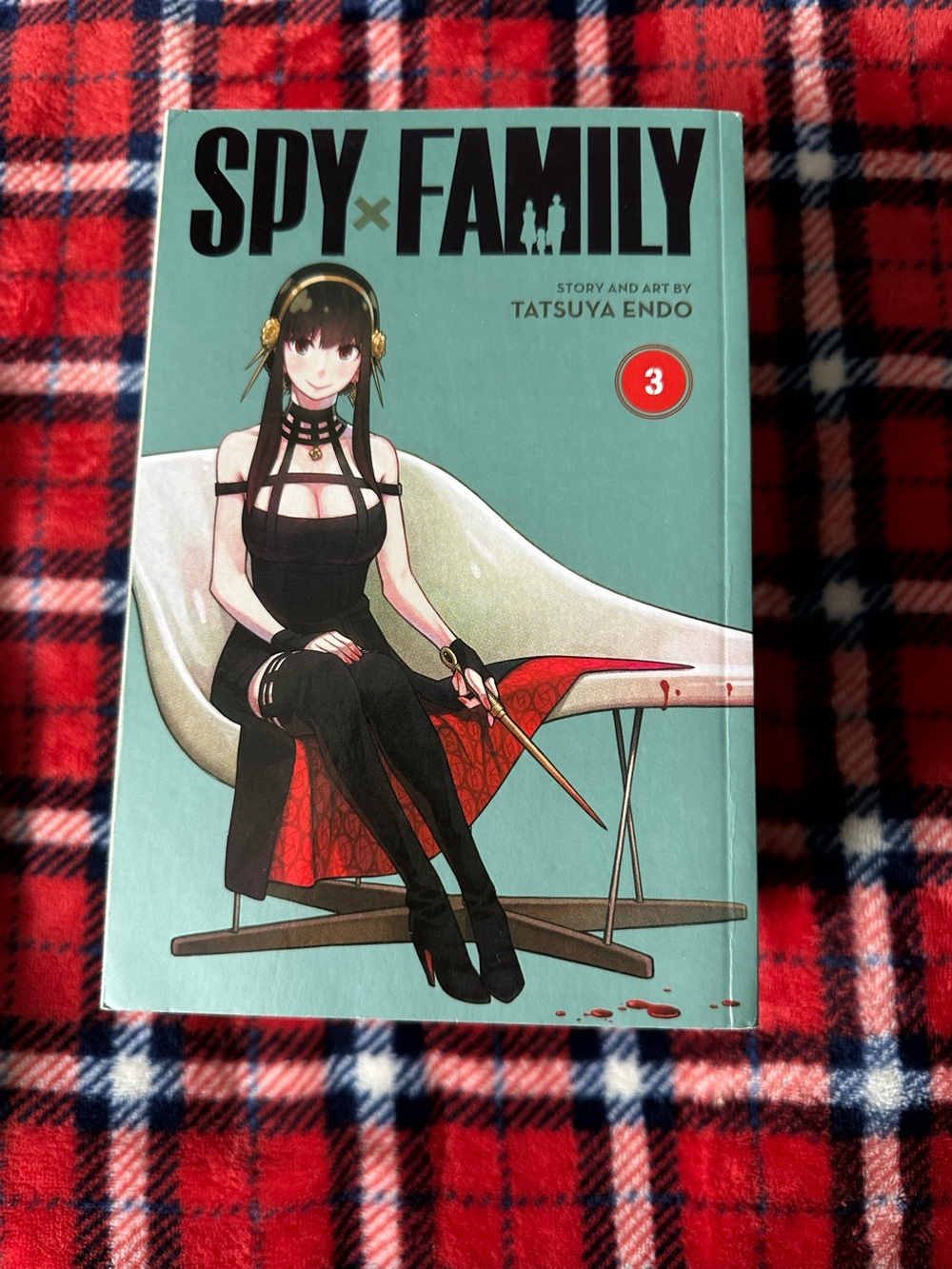 SPY x FAMILY Vol. 3 Manga - Teal Cover with Black & Red Art